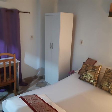 Monoambiente Semi Independiente En Asu-Py Asuncion Dış mekan fotoğraf